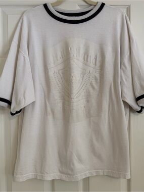 Disney Originals Walt Disney World Embossed Ringer Tee White Black L Vintage